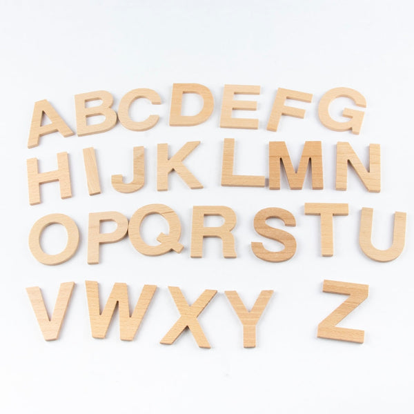 Buchstaben aus Holz